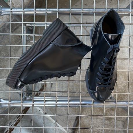 23-TM2-2204 / 7HOLE BOOTS / EN550BLACK