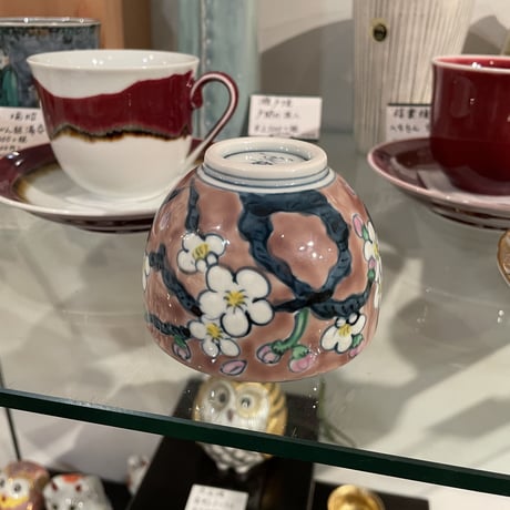 有田　陶祥窯　古赤絵白梅外紫　湯呑