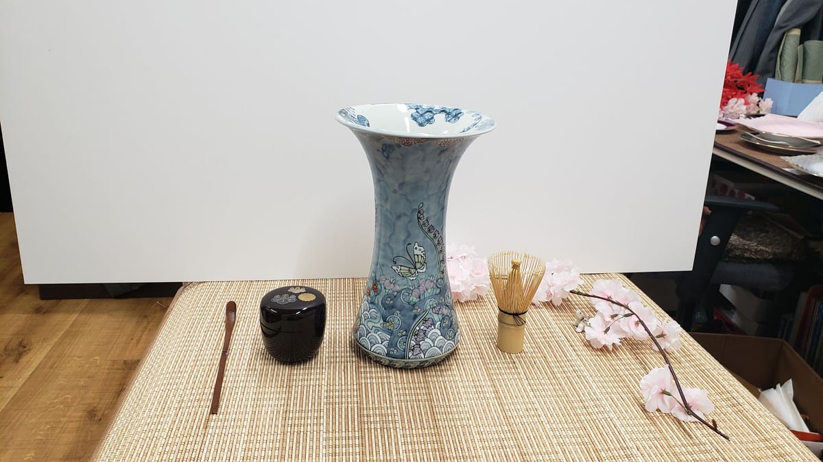 佐藤走波氏(六代)作 花瓶 有田焼 一品作 | つちや陶器店 佐藤走波氏(六代)作 花瓶 有田焼 一品作 | つちや陶器店