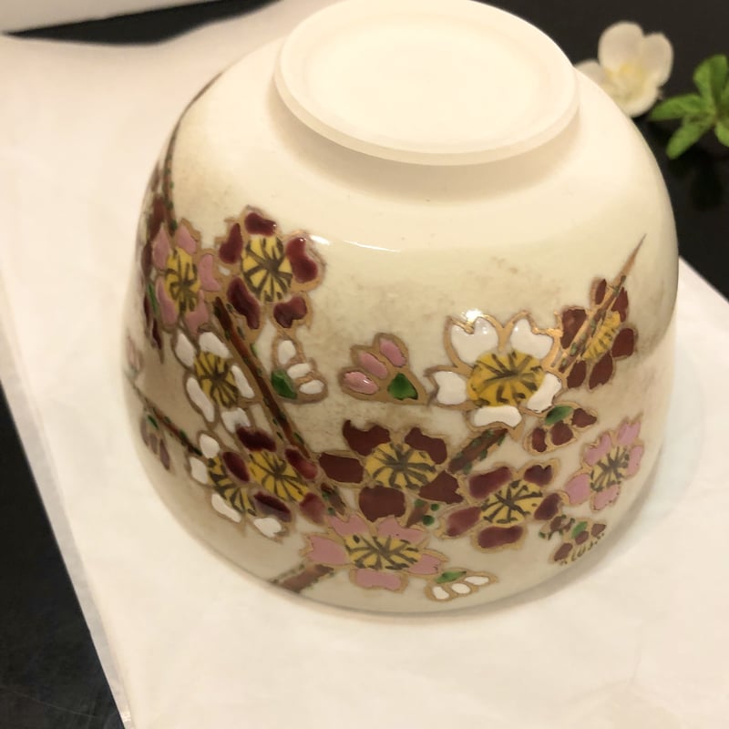 金彩花模様 茶碗 京焼 抹茶碗 金彩花桜 香菊 | つちや陶器店