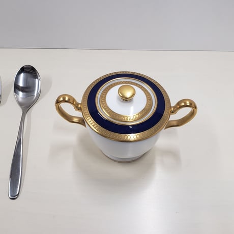 大倉陶園　瑠璃片葉金蝕　　シュガーポット(大)