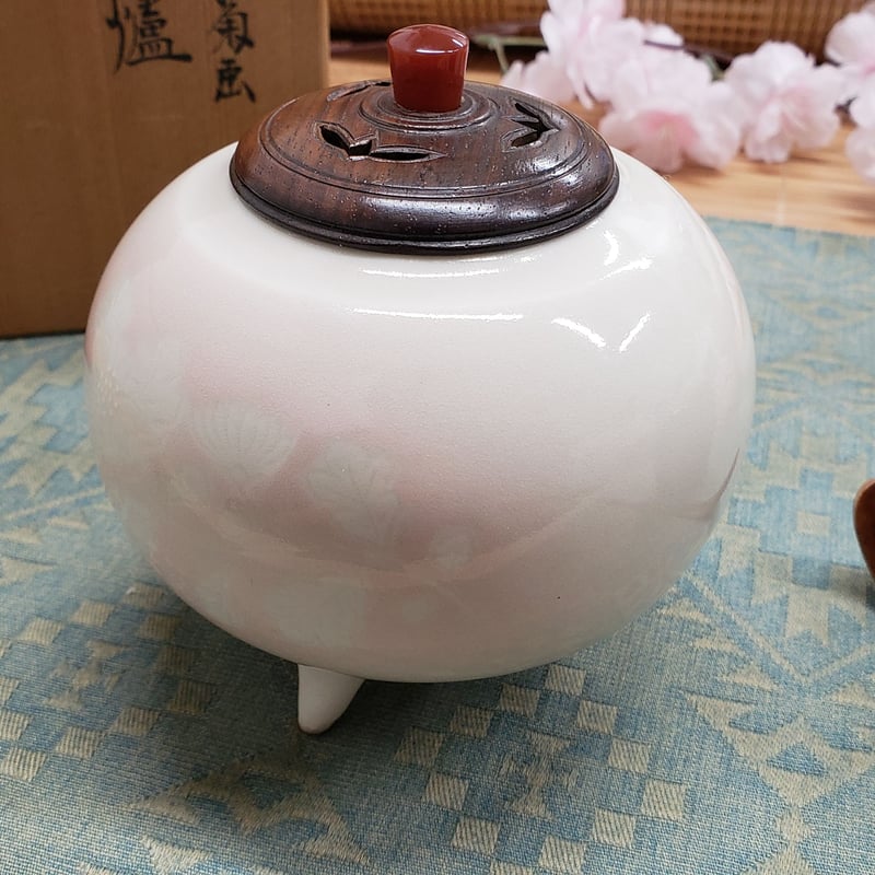 京焼 新開琢也氏作 菊ぼかし 香炉 一品作 | つちや陶器店