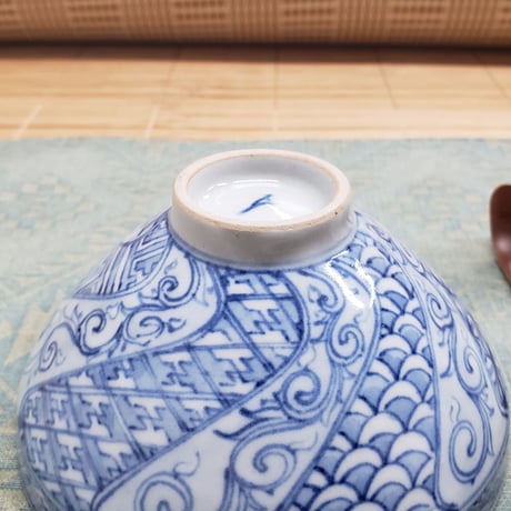 美濃焼　青山禮三氏作　染付抹茶碗　一品作
