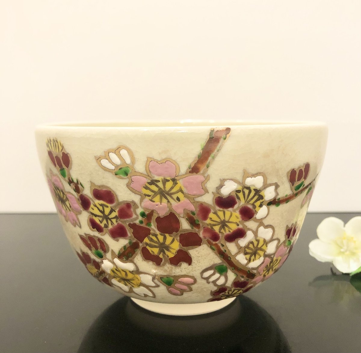 京焼 抹茶碗 金彩花桜 香菊 | つちや陶器店 京焼 抹茶碗 金彩花桜 香菊 | つちや陶器店