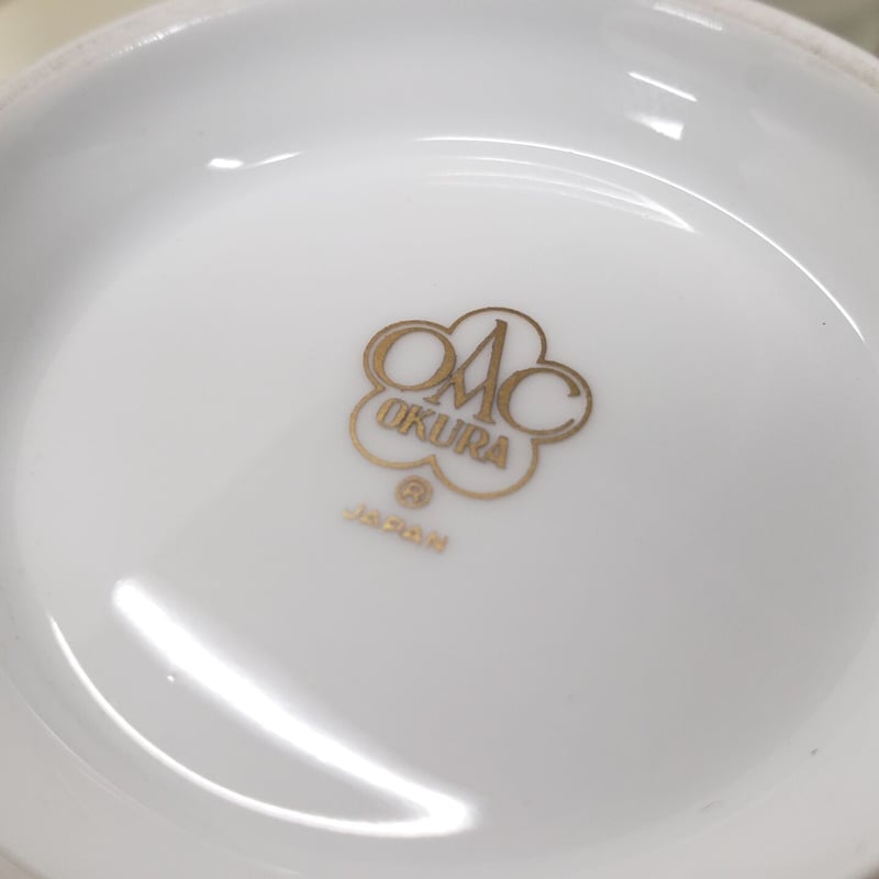 大倉陶園 瑠璃片葉金蝕 クリーマー(大) | つちや陶器店 大倉陶園 瑠璃片葉金蝕 クリーマー(大) | つちや陶器店