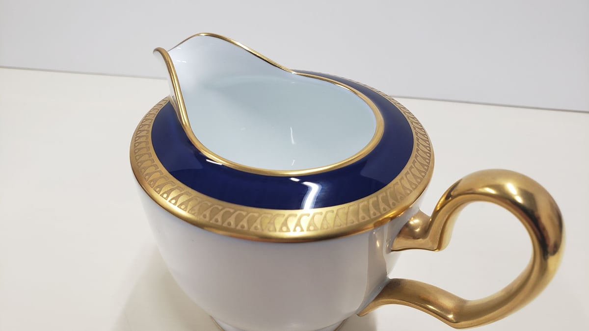 大倉陶園 瑠璃片葉金蝕 クリーマー(大) | つちや陶器店 大倉陶園 瑠璃片葉金蝕 クリーマー(大) | つちや陶器店
