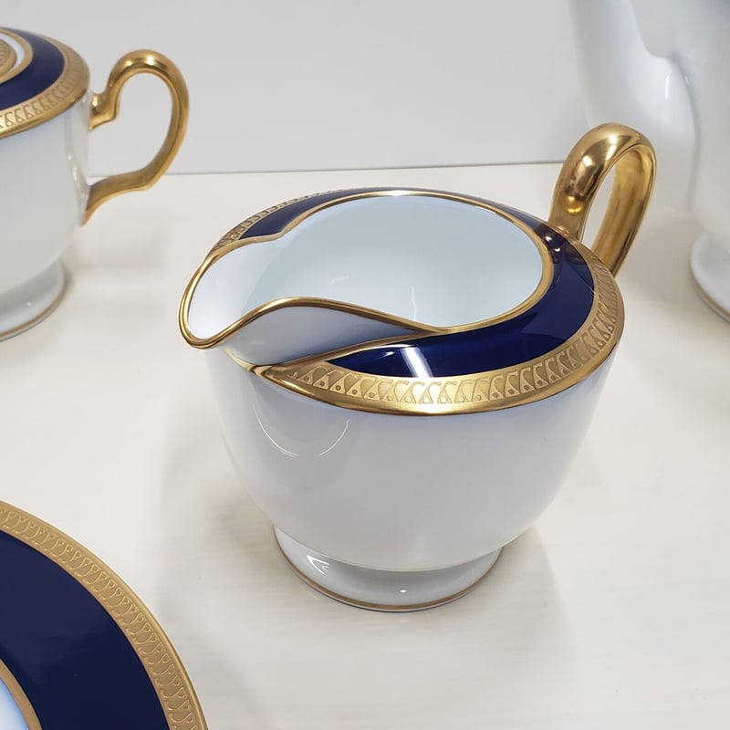 大倉陶園 瑠璃片葉金蝕 クリーマー(大) | つちや陶器店 大倉陶園 瑠璃片葉金蝕 クリーマー(大) | つちや陶器店