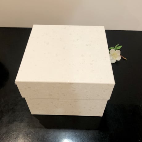 京焼　抹茶碗　金彩花桜　香菊