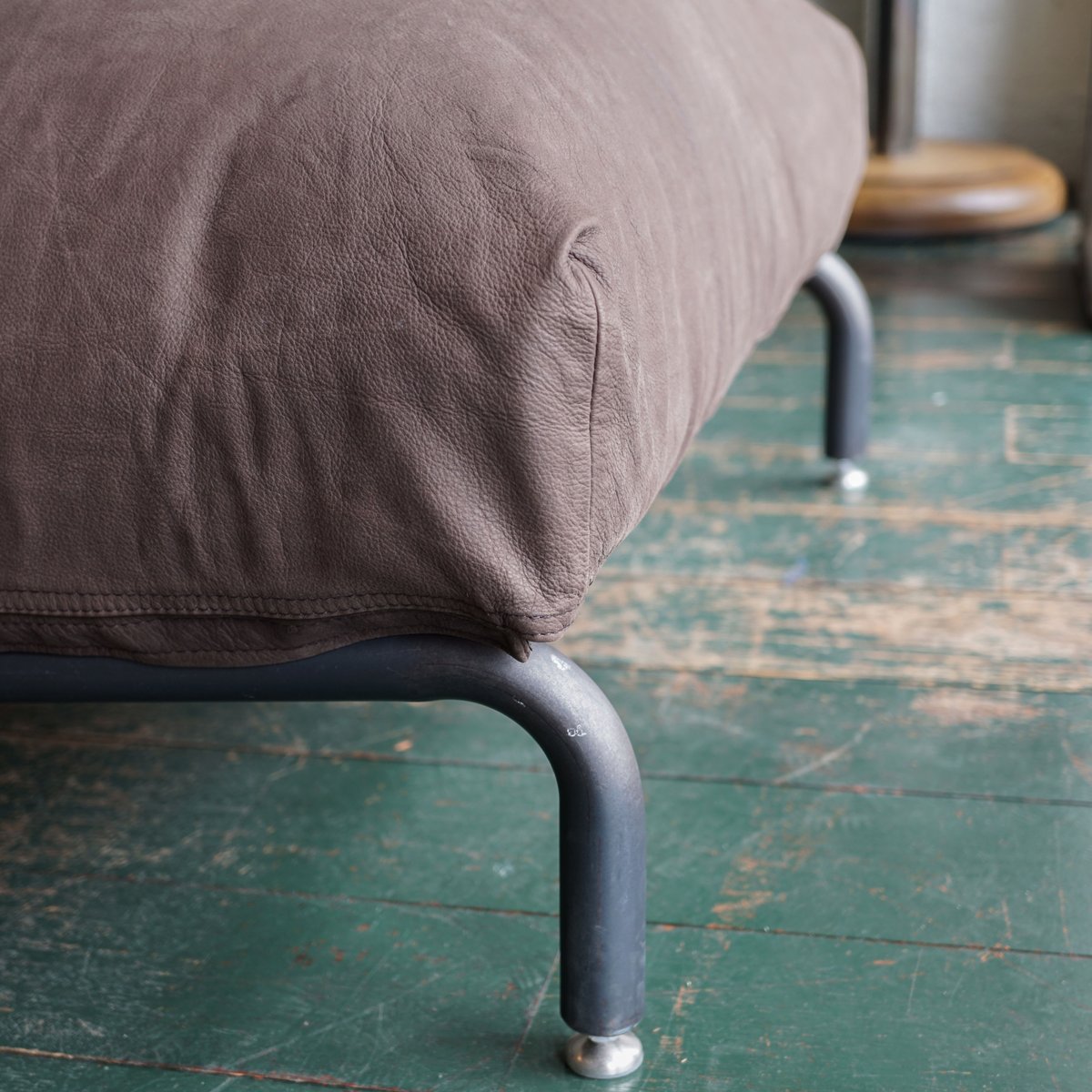 COW LEATHER RODEZ CHAIR - COVER / journal stan COW LEATHER RODEZ CHAIR - COVER / journal stan