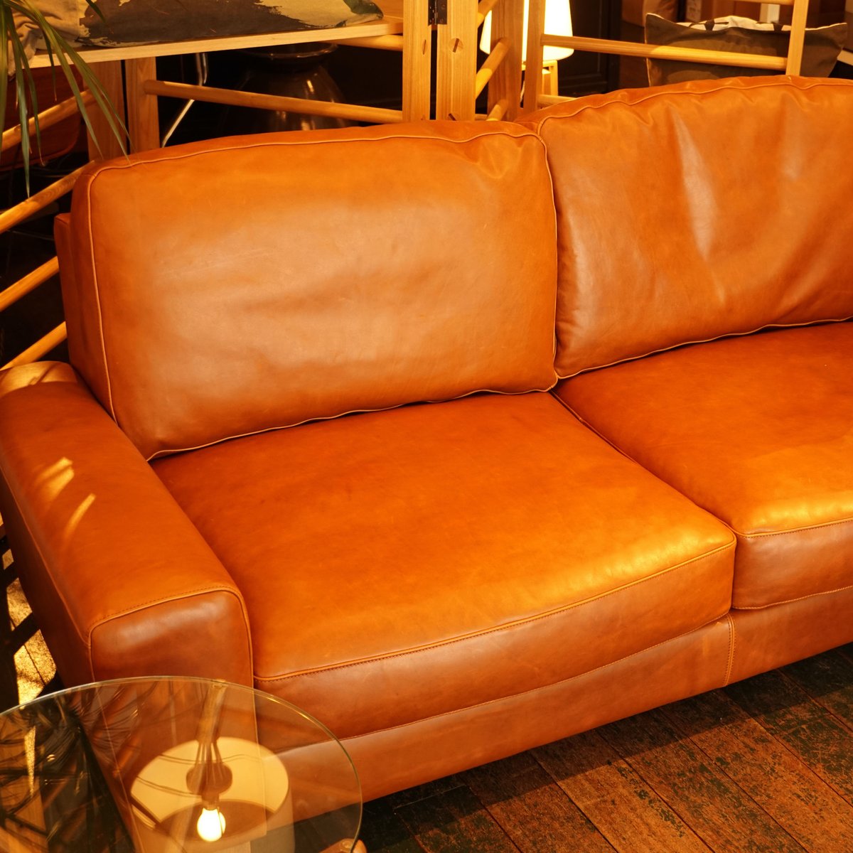 FRESNO SOFA 3S / ACME furniture | GENERAL STORE