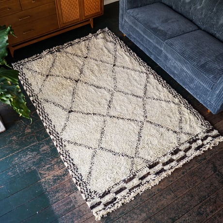 WOOL MRC PTN RUG / BasShu