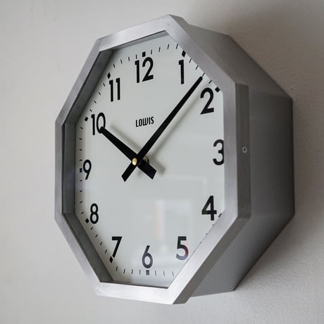 LOWIS OCTAGON CLOCK / DETAIL