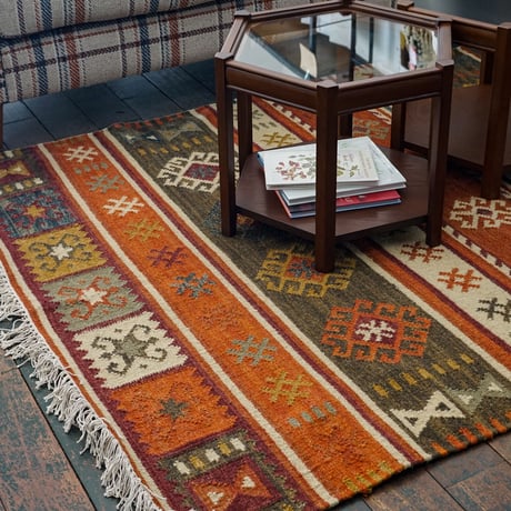 RUSTY RUG / RagRu