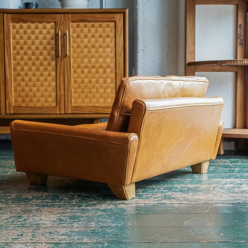 ACME Furniture レザーソファ　FRESNO FOR DOG-S FRESNO FOR DOG-S / ACME Furniture | GENERAL STO