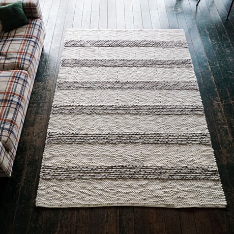 AIHARA RUG / La Forma