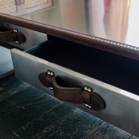 SLAB SMALL COFFEE TABLE / HALO