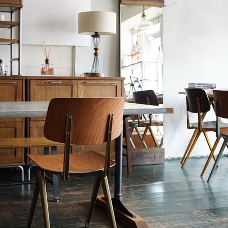 MORTEX END OAK SKID TABLE / Dichotomic