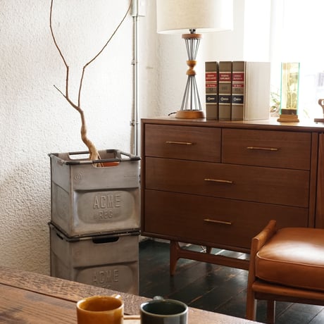 STEEL BOX / ACME furniture