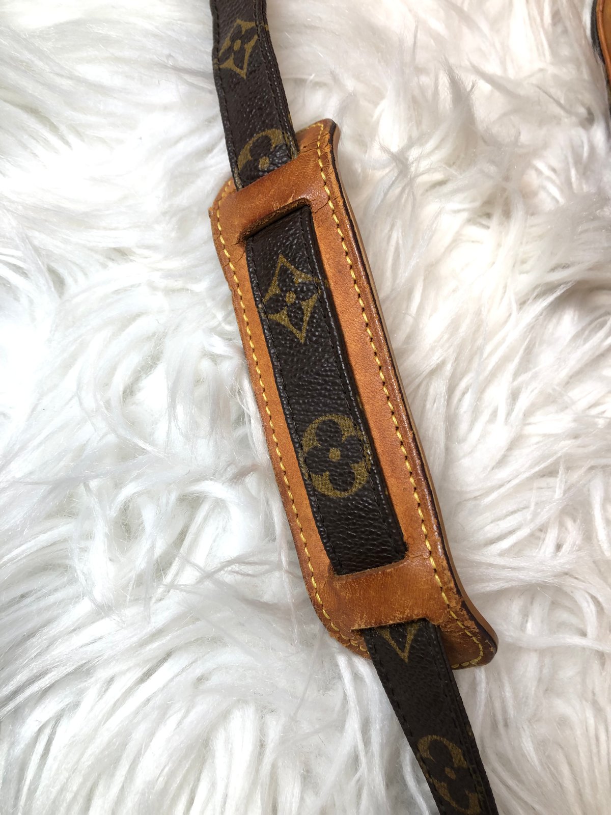 LOUIS VUITTON☆ルイヴィトン☆ナイル☆ショルダーバッグ LOUIS VUITTON☆ルイヴィトン☆ナイル☆ショルダーバッグ