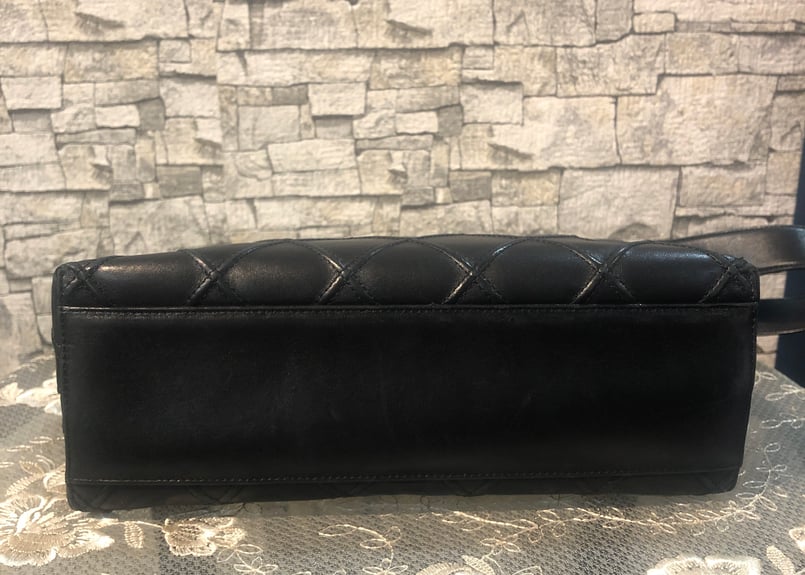 CHANEL ヴィンテージ　マトラッセ ビコローレ　オールレザー　黒　バッグ CHANEL☆シャネル☆ビコローレ☆ショルダーバッグ | Luxury Vintage ANQAS