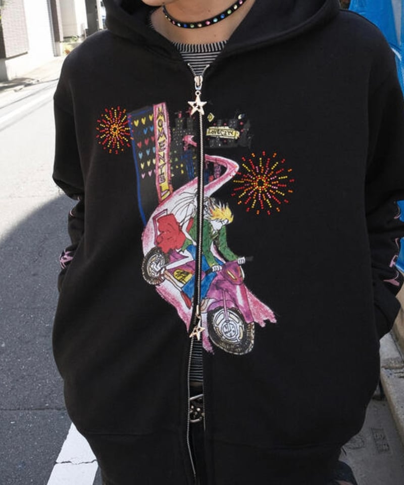momentel フーディー MOMENTEL / SMILE PIERCING HOODIE | I/O PORT