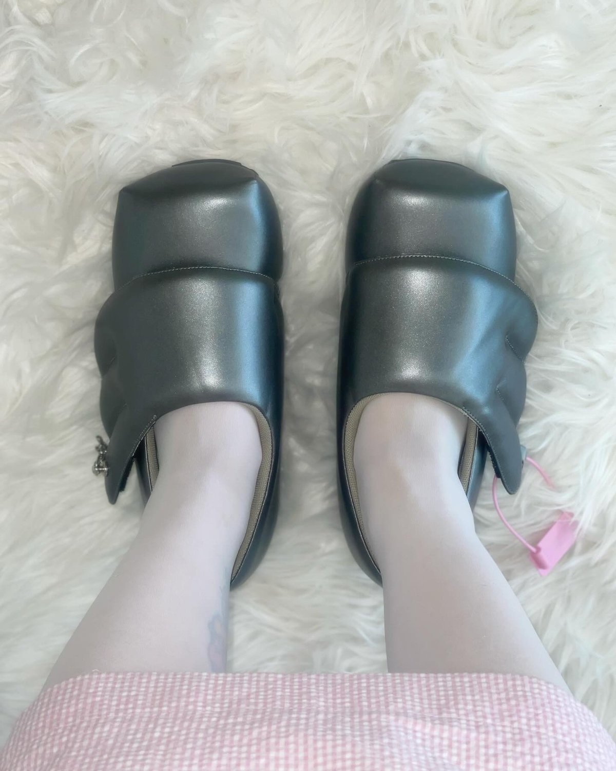 GRAPE / Gray Wing Platform Shoes | I/O PORT