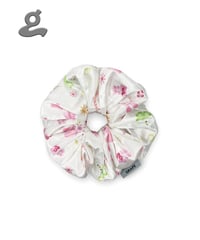 GRAPE / Printed Satin Scrunchie