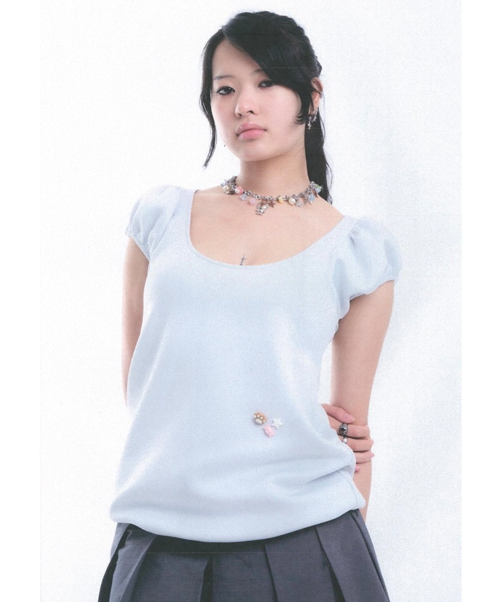 SHALOM / GUMMY BLOOM TOP-BLUE GRAY | I/O PORT