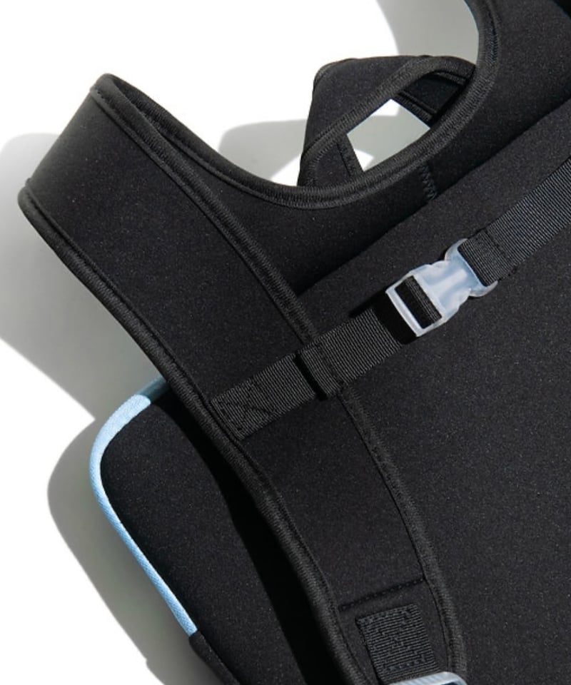 GRAPE / Laptop Bag (Black x Light Blue) | I/O PORT