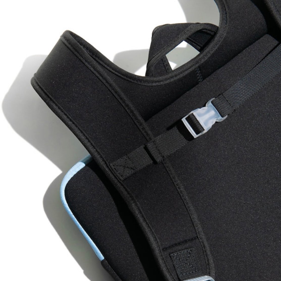 GRAPE / Laptop Bag (Black x Light Blue) | I/O PORT