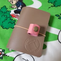 ochibiなm5 グレージュ×ピンク