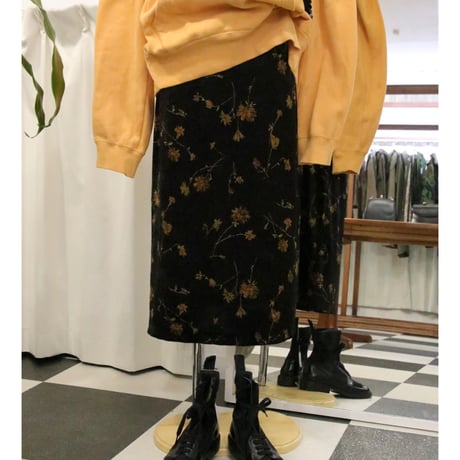 【used】velours skirt