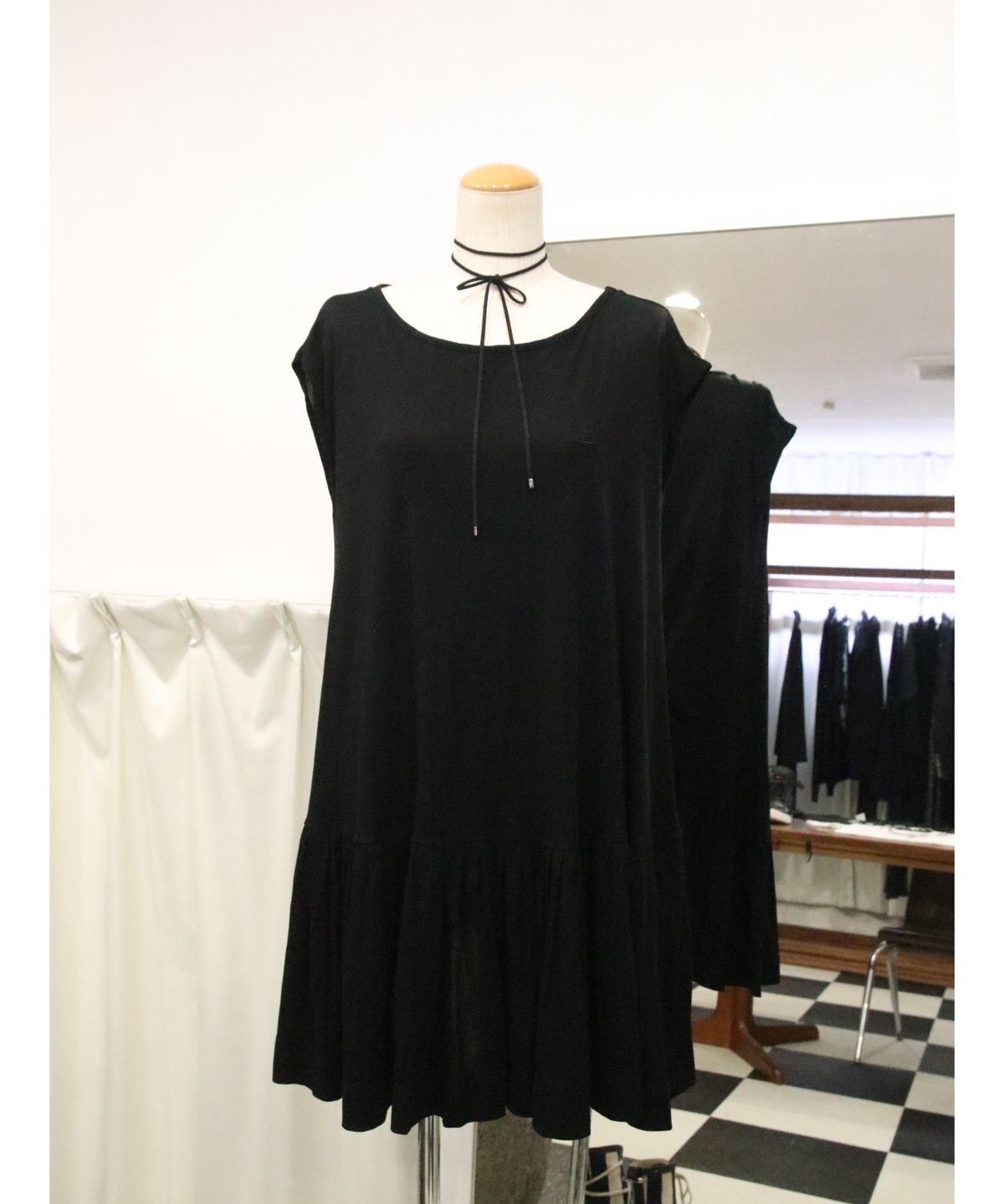 ヴィヴィアン　ノースリーブ　ワンピース vivienne westwood】one-piece | santonibunnoichi