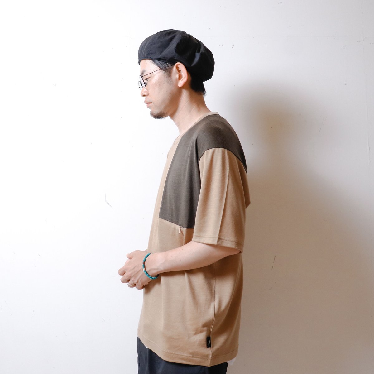 WOOLRICH 売れ筋商品|||ウール リッチ Tシャツ トップス レディース Tops Brown レーベル ロゴ Tシャツ｜WOOLRICH（ウールリッチ）公式