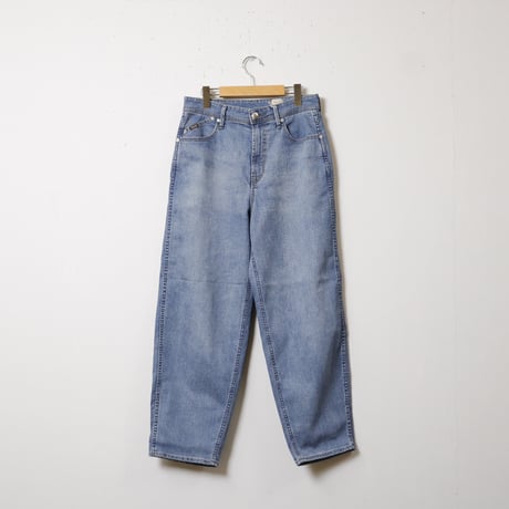 yanuk | STORES