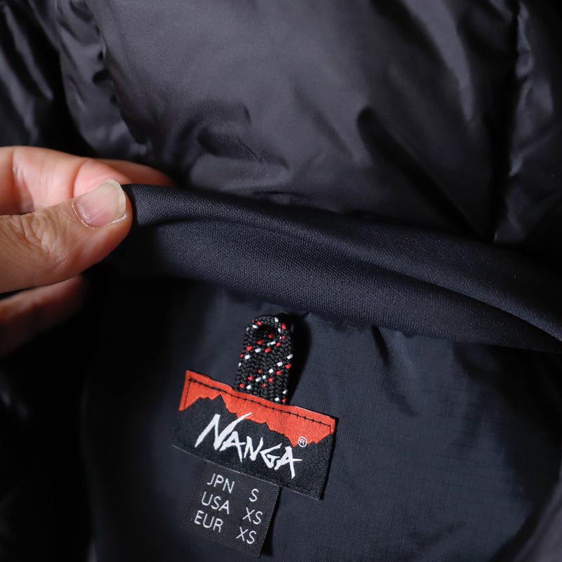 再入荷【MEN'S】NANGA[ナンガ] AURORA STAND COLLAR DOWN