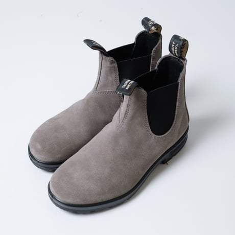 blundstone | STORES