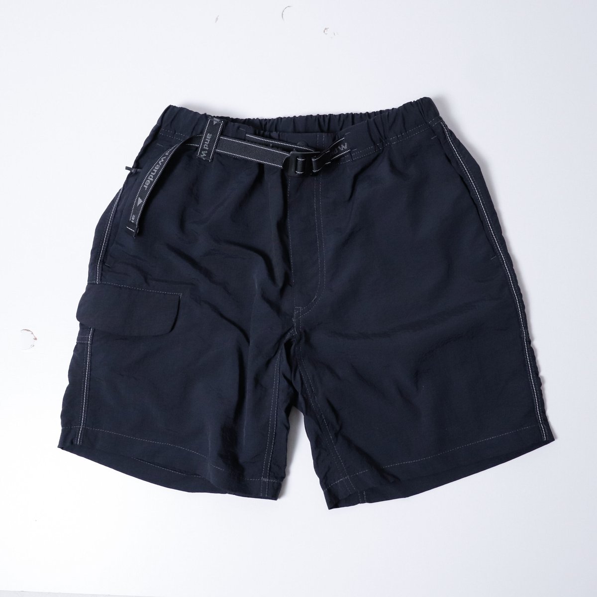 UNISEX】and wander[アンドワンダー] Ny taffeta hiker sh 