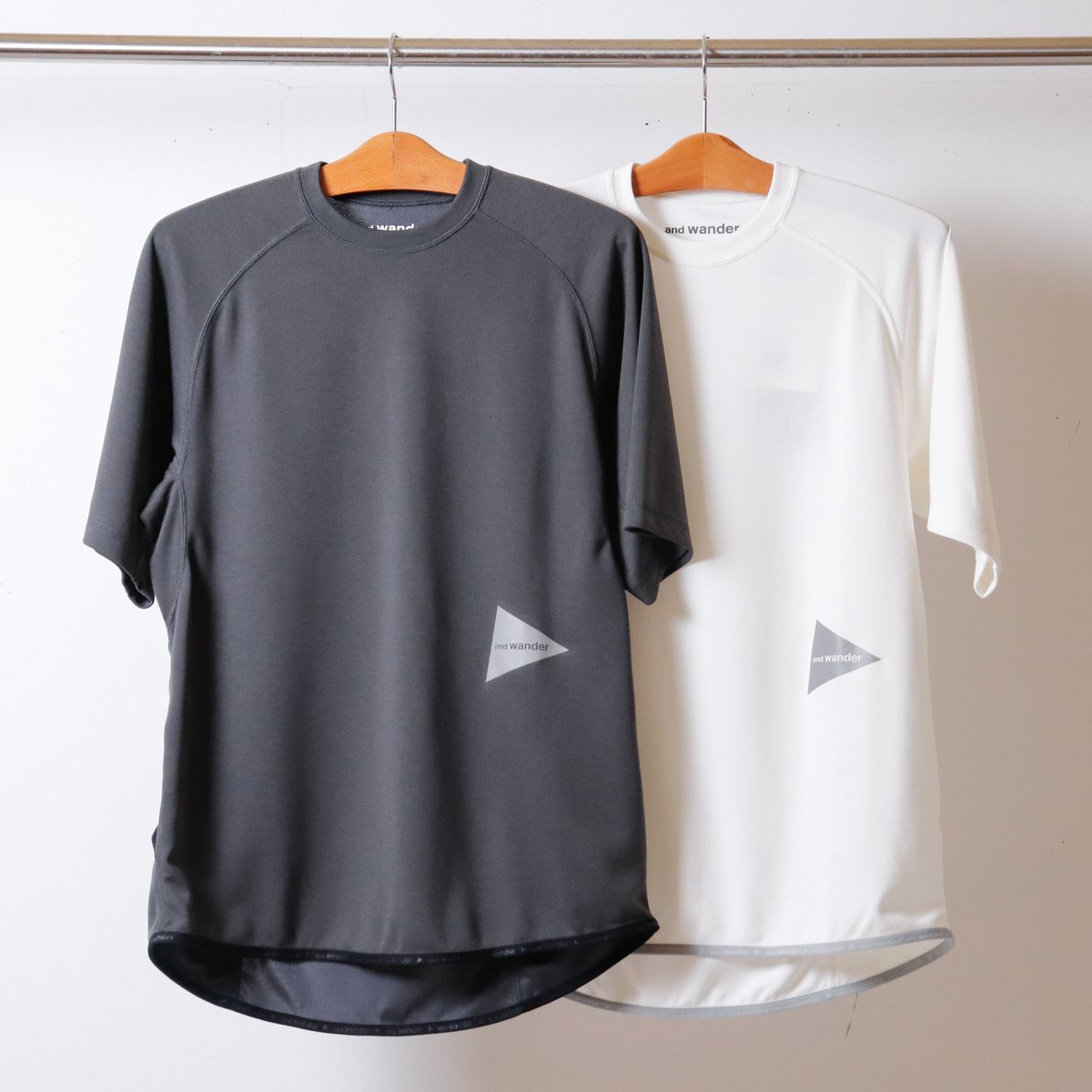 本日限定値下げ!アンドワンダー POLARTEC Tシャツ