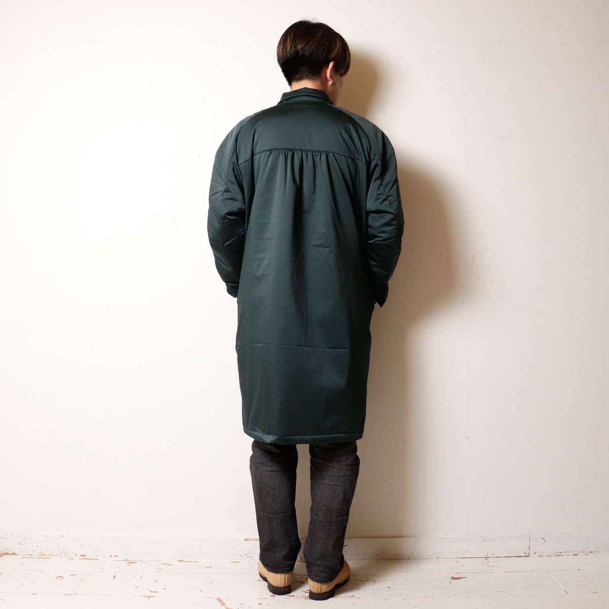 ERL ダウン 22aw ERL（イーアールエル）の「UNISEX PRINTED QUILTED PUFFER WOVEN