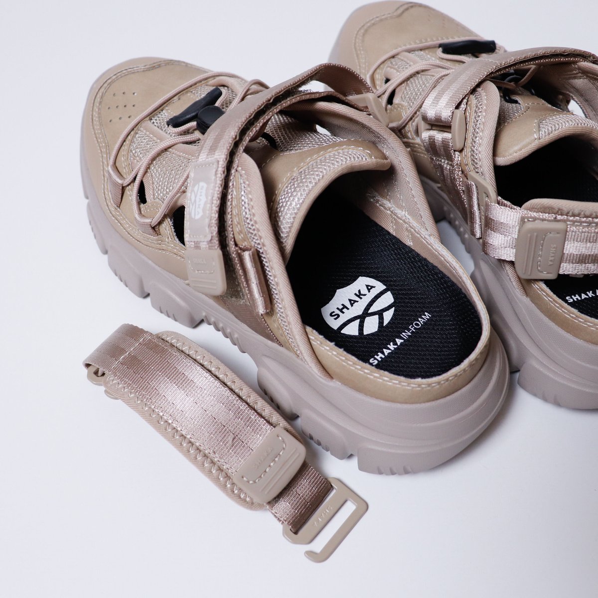 93美品❗️超豪華❗️SAVANDER メンズスノーボードセット★154cm+ビン付 fit=scale-down,w=1200