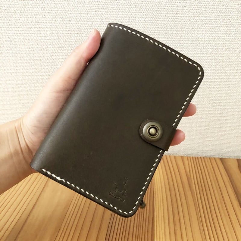 Middle wallet Olive本革 二つ折り財布 ウォレット オリーブ