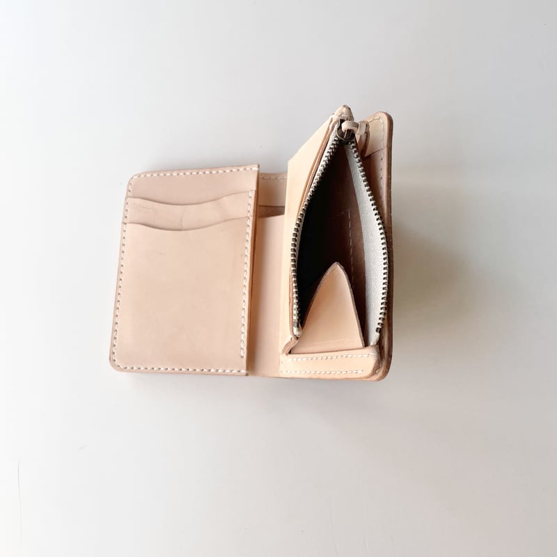 かいわれ君　ナチュラル色　本革使用　ハーフウォレット Middle wallet mini nude 本革 二つ折り財布 ウォレット 生成り