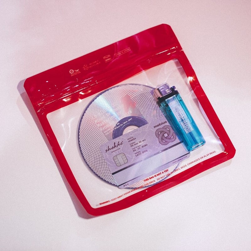 RISKY DICE オリジナルヘッドホン RISKY DICE オリジナルヘッドホン