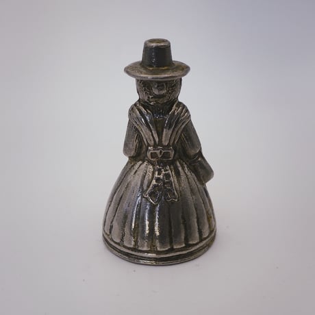 Figurine Bell (Lady in Dress)：UK