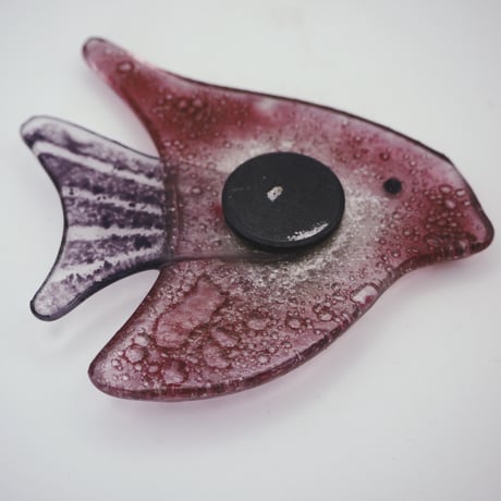 Fused Glass Fish Magnet：UK