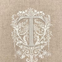 イニシャル刺繍付きリネン生地「T」