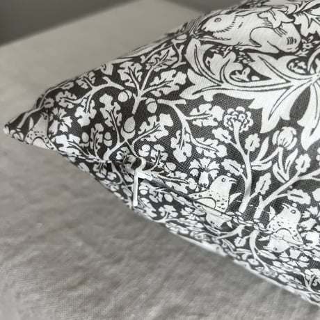 Cushion Cover 40 x 40cm KM-4