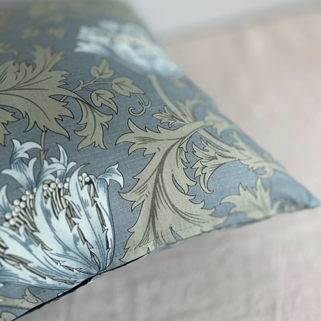 Cushion Cover 40 x 40cm KM-3