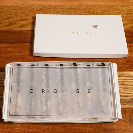 【GIFT】CROISS ゆふいん原木椎茸チーズパイ（２本入り × ７セット）